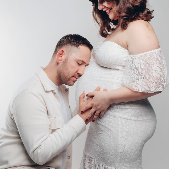 Professionelles Babybauch-Shooting