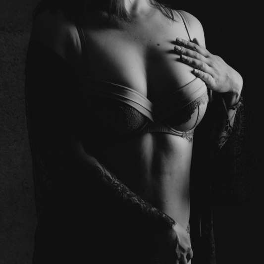 Professionelles Akt- & Erotik-Fotoshooting