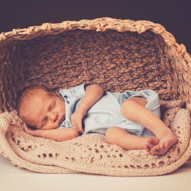 45 Minuten Newborn-Fotoshooting inkl. Bilderpaket