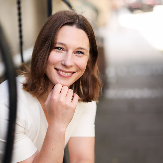 SPECIAL: Professionelles Bewerbungs-Shooting | Digital +