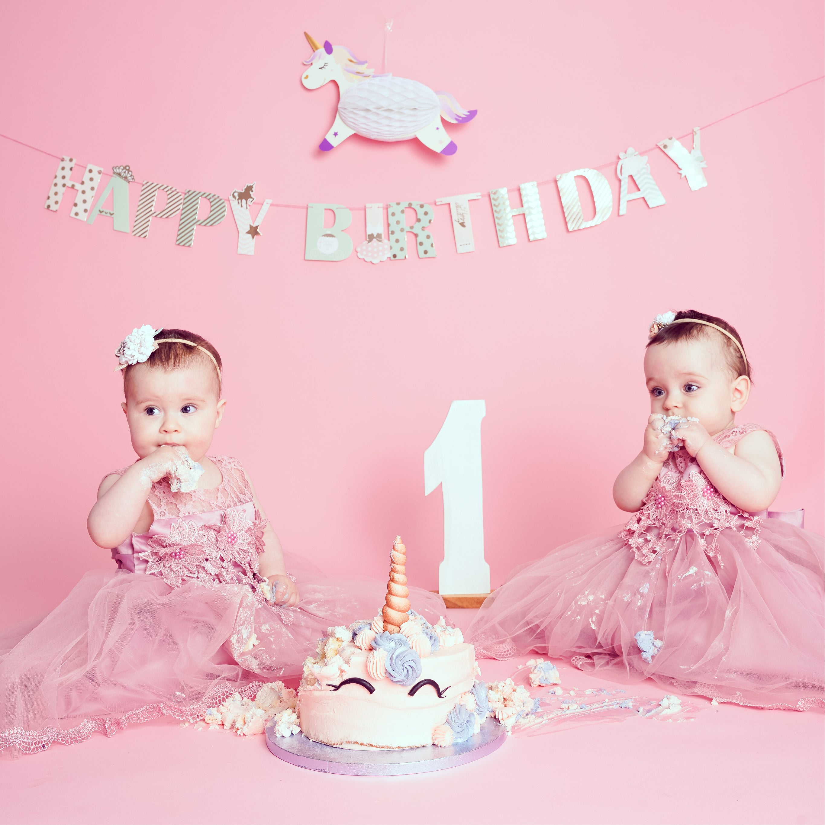 90 Minuten Cake Smash Fotoshooting Erlebnis inkl. 2-10 Bildern