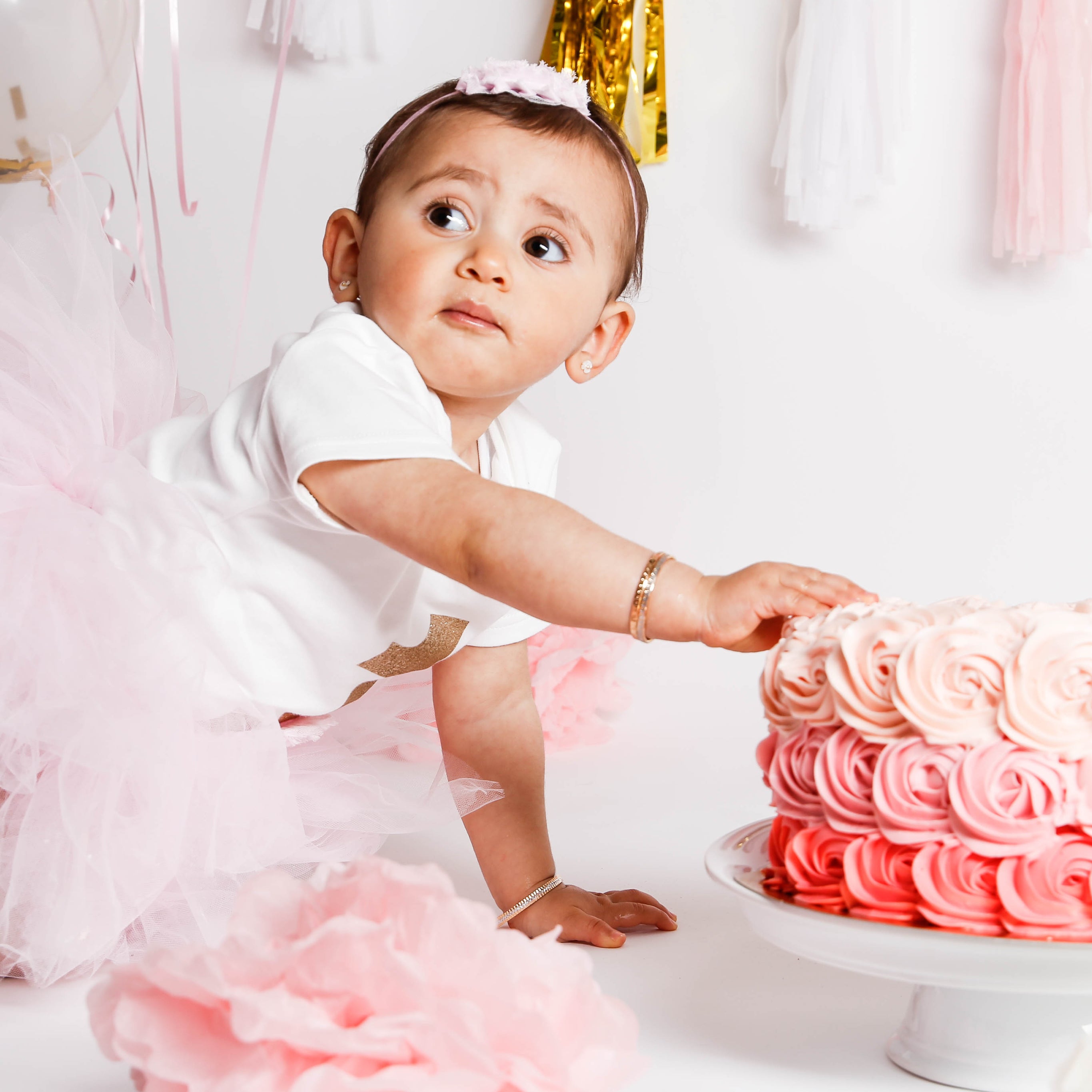 90 Minuten Cake Smash Fotoshooting Erlebnis inkl. 2-10 Bildern